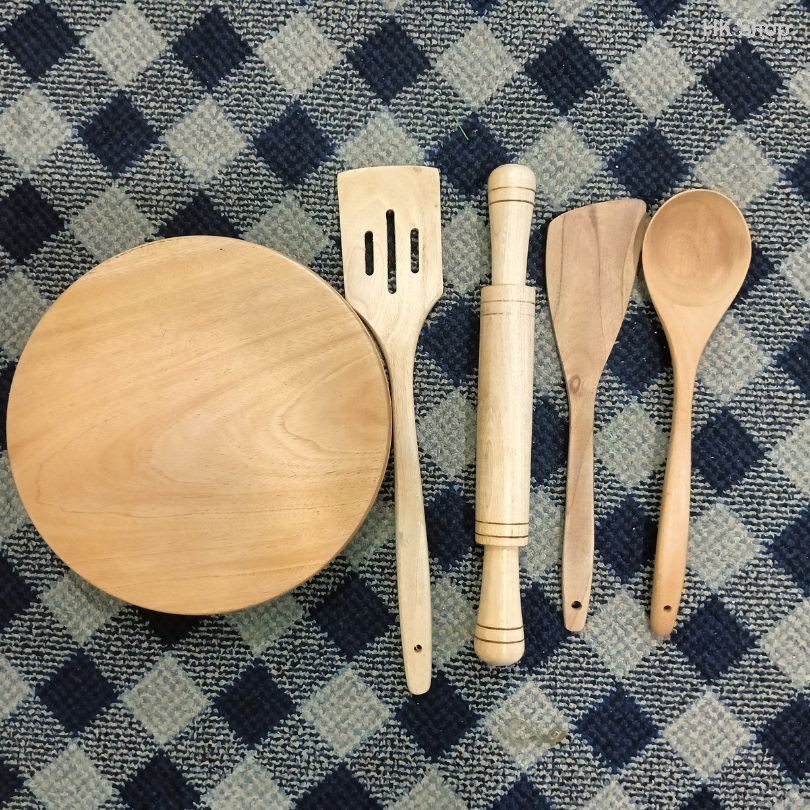 Kitchen Item Small Combo For Making Bread